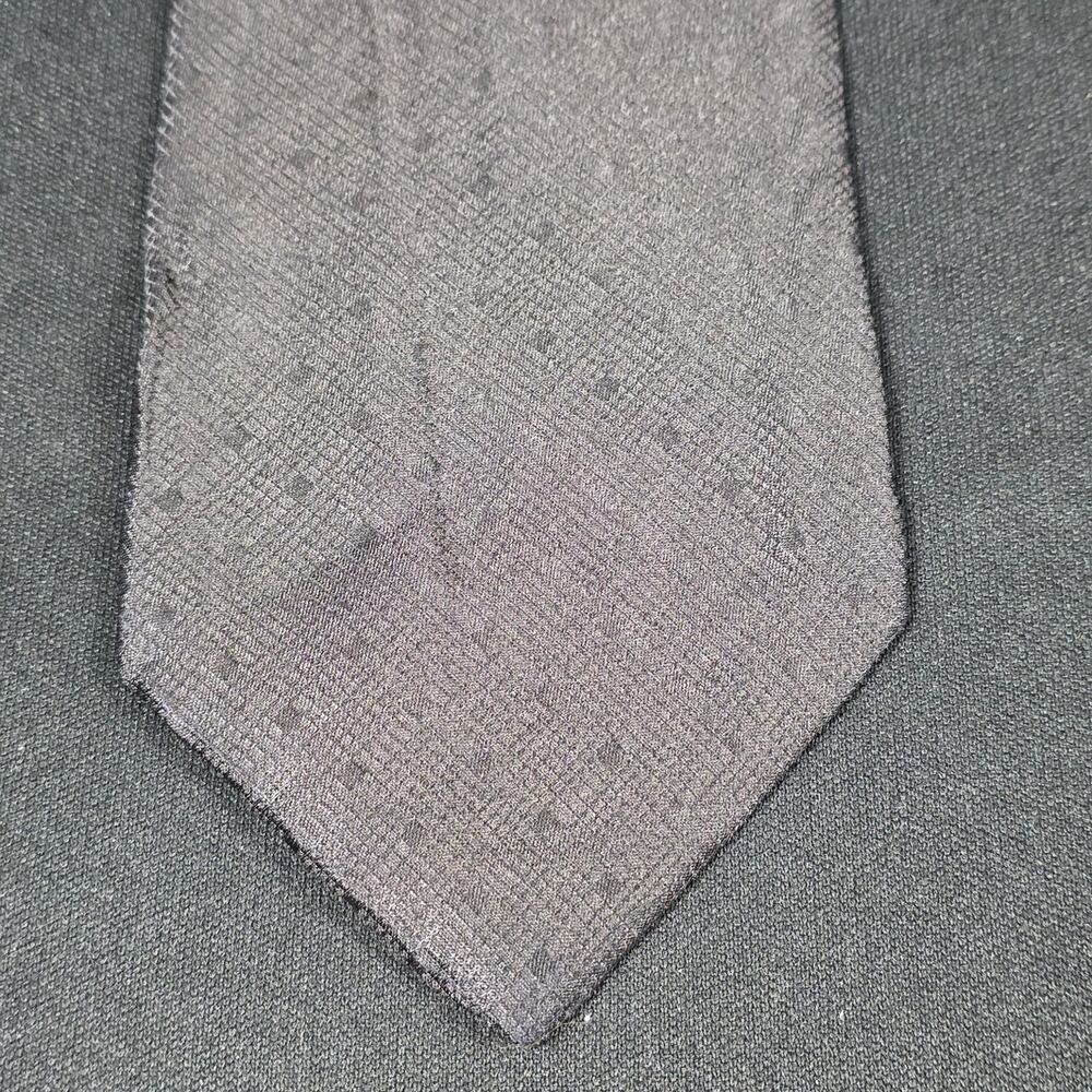 Buckingham Men's Tie Charcoal Gray 100% Italian Silk Textured Pattern